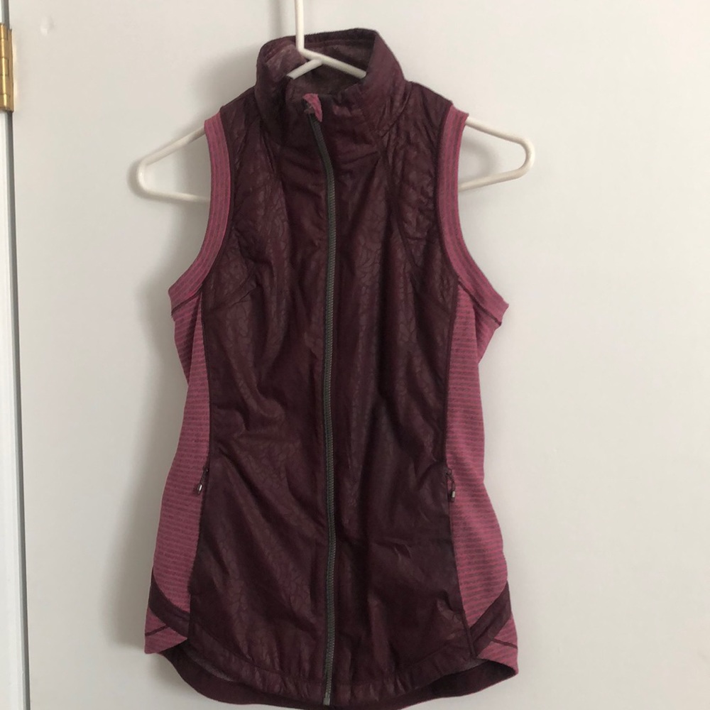 Lululemon Rebel Runner Vest